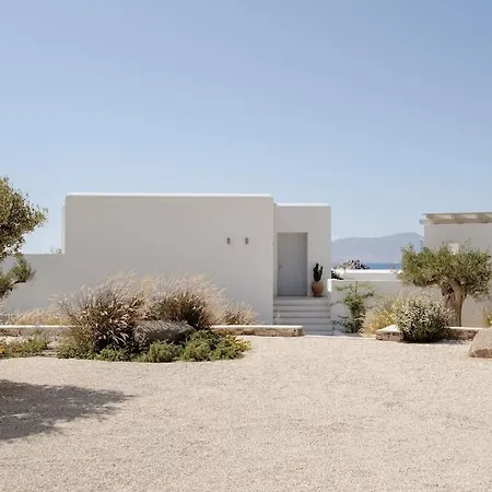 Dia, Villa